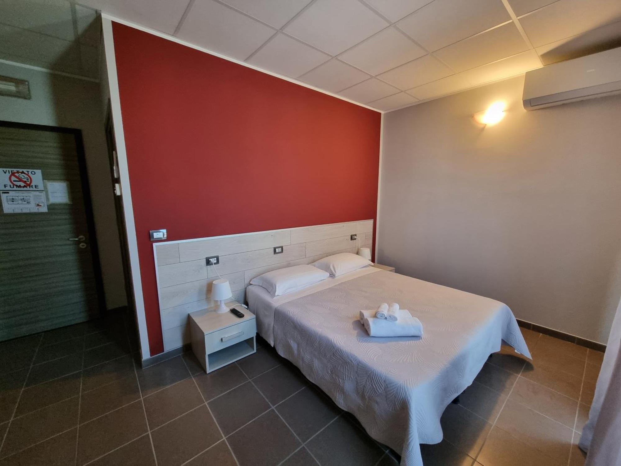 Hotel La Bussola Badia Polesine Esterno foto